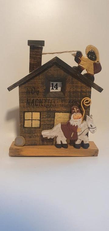 Houten aftelkalender Sinterklaas  beschikbaar voor biedingen