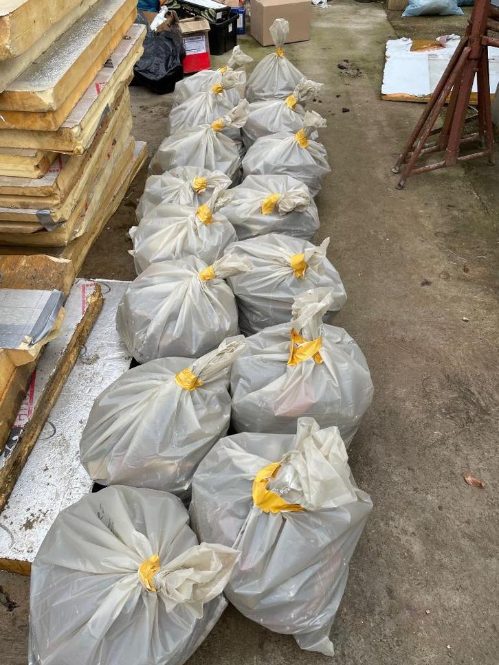 GRATIS STEENPUIN plus een extra, Tuin en Terras, Grind, Keien en Split, Gebruikt, Overige typen, Overige materialen, Ophalen