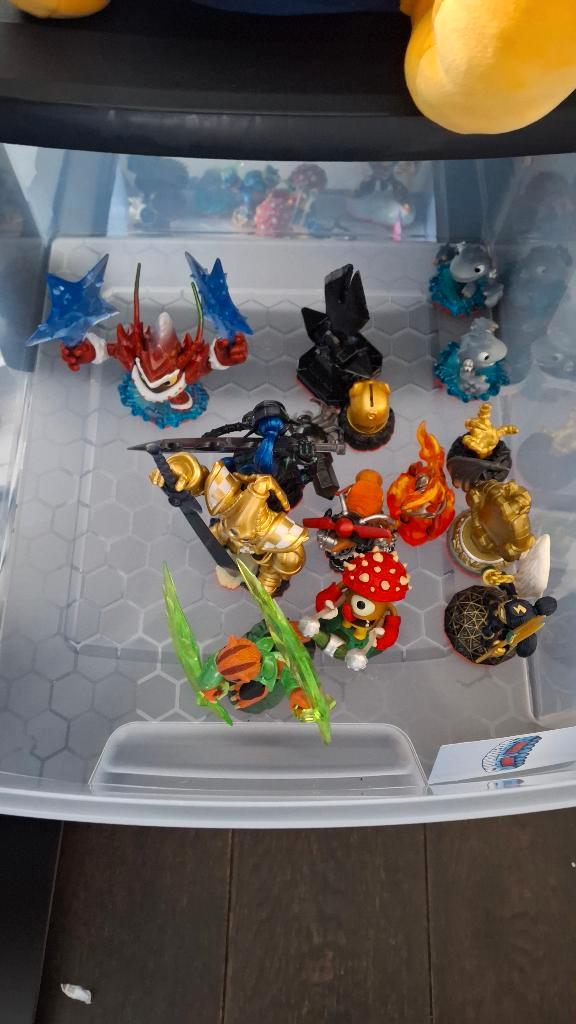 Skylanders verzameling, in en uit de doos, Collections, Jouets miniatures, Comme neuf, Enlèvement