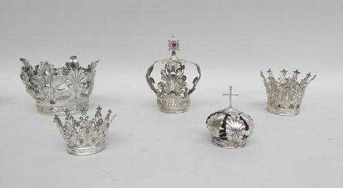 Mooie varia zilveren kroontjes, tien stuks, Antiek en Kunst, Antiek | Religieuze voorwerpen, Ophalen