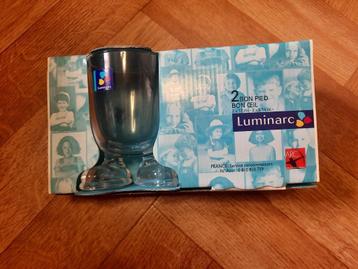 nieuw set 2 mooie voet glazen Luminarc 2x 17cl  beschikbaar voor biedingen