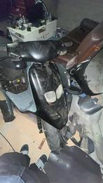 2x Piaggio typhoon, Fietsen en Brommers, Ophalen, Tweetakt, Gebruikt, Overige modellen