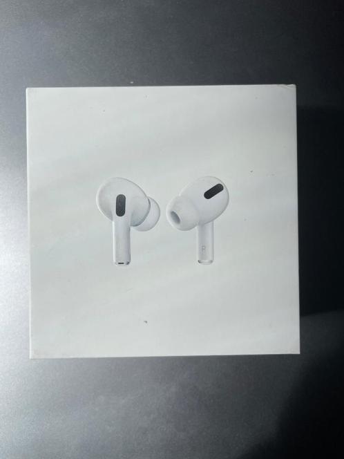 Apple AirPods Pro 1, Telecommunicatie, Mobiele telefoons | Oordopjes, Gebruikt, In gehoorgang (in-ear), Bluetooth, Verzenden