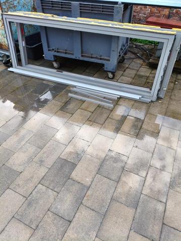 aluminium ramen beschikbaar voor biedingen