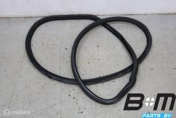 Portierrubber linksachter VW Golf 7 5G6867913 beschikbaar voor biedingen