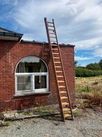 Tweedelig houten ladder met katrol +-5m, Doe-het-zelf en Bouw, Ophalen, Zo goed als nieuw, Ladder