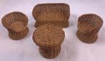 Barbie poppenmeubels rotan rieten vintage meubels lounge set, Verzamelen, Poppen, Verzenden, Zo goed als nieuw