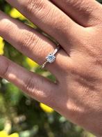 Diamanten ring (0.40 Ct met GIA Report), Handtassen en Accessoires, Ringen, Nieuw, Ophalen of Verzenden, Met edelsteen, Dame