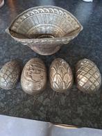 Antieke chocoladevormen eitjes met mandje, Antiek en Kunst, Ophalen