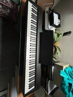 Digitale piano Yamaha P-145B, Musique & Instruments, Pianos, Comme neuf, Digital, Enlèvement, Piano