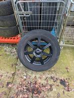 Banden + aluminium velgen toyota RAV4, Enlèvement, Pneus hiver, Pneu(s)