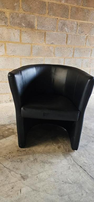 4 fauteuils comme neuf  beschikbaar voor biedingen