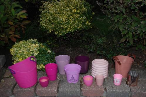 Set van 12 roze en paarse plantenbakken van terracotta en gl, Tuin en Terras, Bloempotten, Zo goed als nieuw, Aardewerk, Binnen