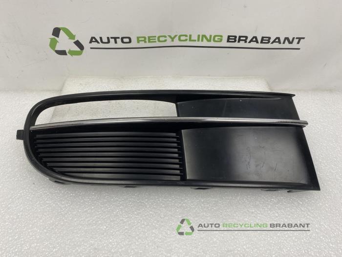 Pare-chocs grille d'un Volkswagen Beetle, Autos : Pièces & Accessoires, Carrosserie & Tôlerie, Pare-chocs, Utilisé, 3 mois de garantie