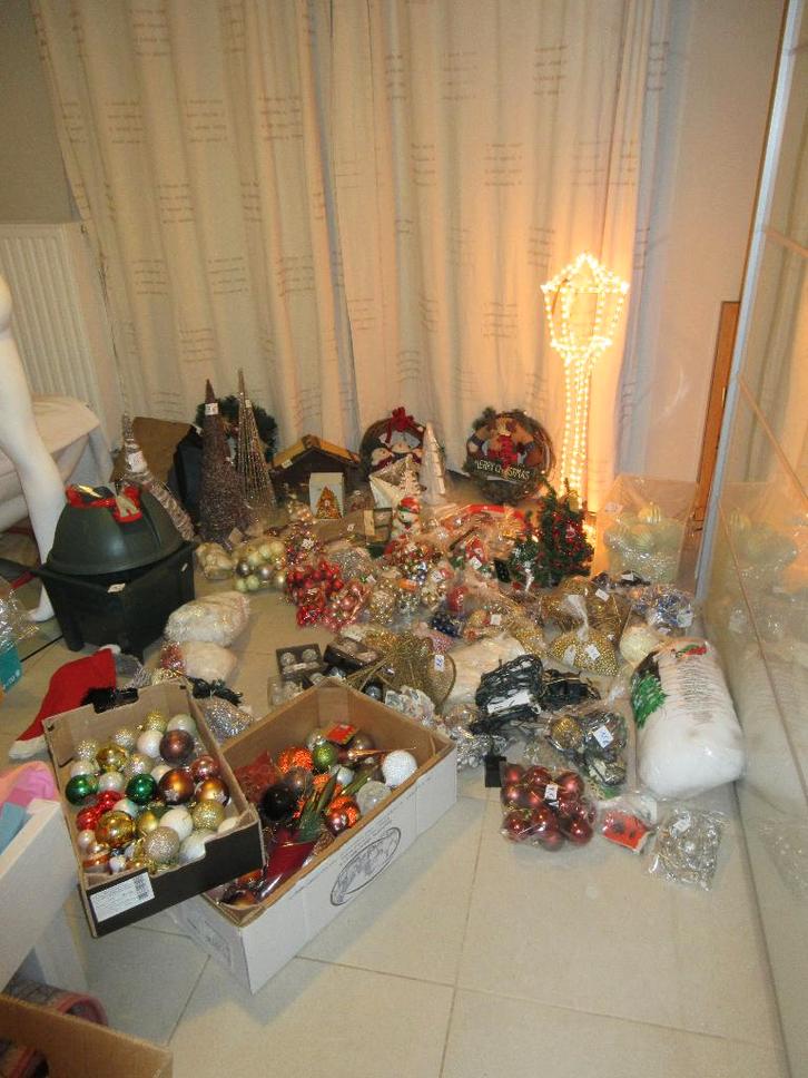 Groot lot kerstversiering diverse déco Kerst voor Kerstmarkt, Diversen, Kerst, Ophalen