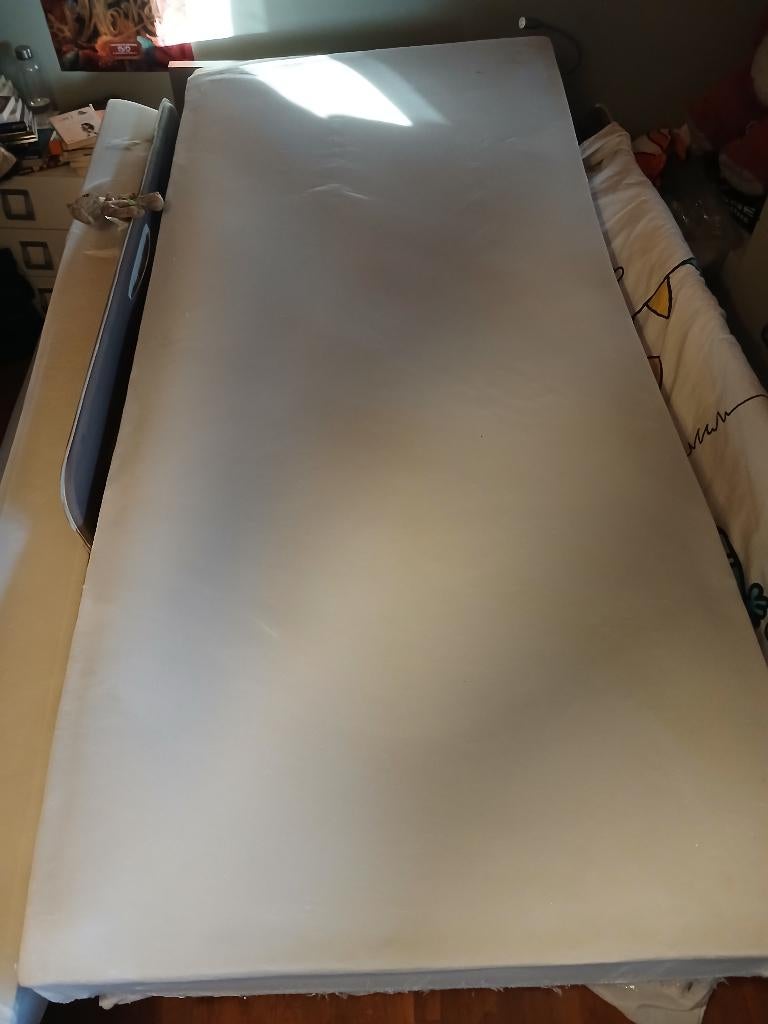 2x Matelas neufs et housse double, Enlèvement, Matelas
