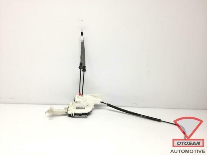 fiat 500 x deur slot slotmechaniek rechts achter 52082561, Auto-onderdelen, Carrosserie, Fiat, Achter, Rechts, Gebruikt