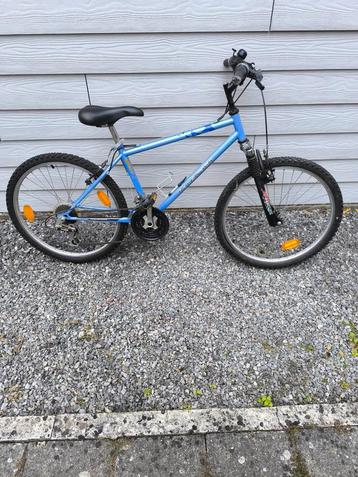 Meisjesfiets  beschikbaar voor biedingen