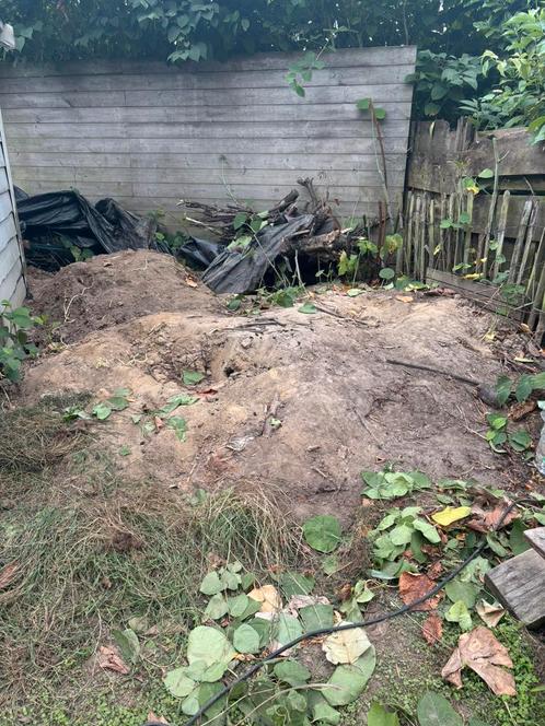 Gratis grond, 1,5 m3, wordt in uw kar met kruiwagen gereden, Tuin en Terras, Aarde en Mest, Tuinaarde, Ophalen