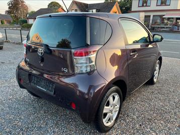 Toyota IQ 1.0 benzine heel mooi auto airco beschikbaar voor biedingen
