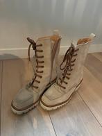 Suède beige enkellaarsjes maat 38, Enlèvement ou Envoi, Beige, Comme neuf, Boots et Botinnes