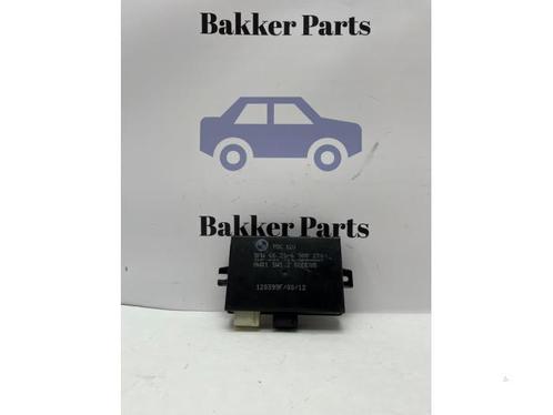 PDC Module van een BMW 3-Serie, Auto-onderdelen, Carrosserie, BMW, Gebruikt, 3 maanden garantie