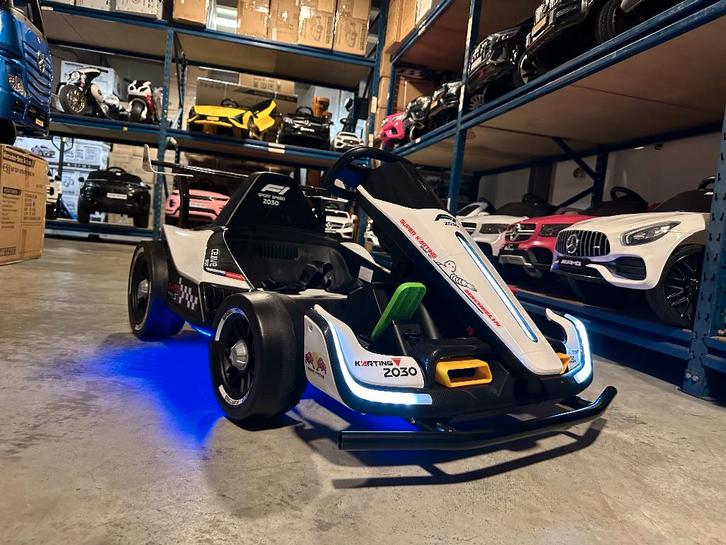 Formula 1 Go-Kart 24V DRIFTER II 15 KM/H – Afstandsbediening, Enfants & Bébés, Jouets | Extérieur | Véhicules à batterie, Neuf