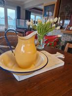 Bol en émail avec carafe 25€, Antiquités & Art, Enlèvement