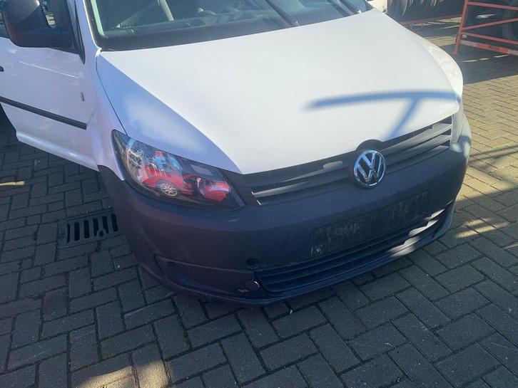 plaatwerk volkswagen caddy 2010 tot 2015 voorkop voorbumper, Auto-onderdelen, Carrosserie, Bumper, Volkswagen, Voor, Gebruikt