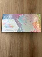 pokemon prismatic evolutions super premium collection, Hobby en Vrije tijd, Tekenen, Ophalen of Verzenden, Zo goed als nieuw