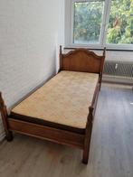 1 persoon  bed met matrassen, Huis en Inrichting, Slaapkamer | Bedden, Ophalen, Gebruikt, Eenpersoons, Bruin