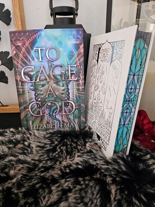 To Cage a God - Elizabeth May Illuminicrate nieuw ️️ Mooi, Boeken, Fantasy, Nieuw, Ophalen of Verzenden