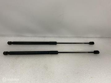 Gasveren Set Achterklep Jeep Renegade ORIGINEEL  52017651 beschikbaar voor biedingen