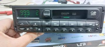 Autoradio voor oldtimer DIN formaat  Philips beschikbaar voor biedingen