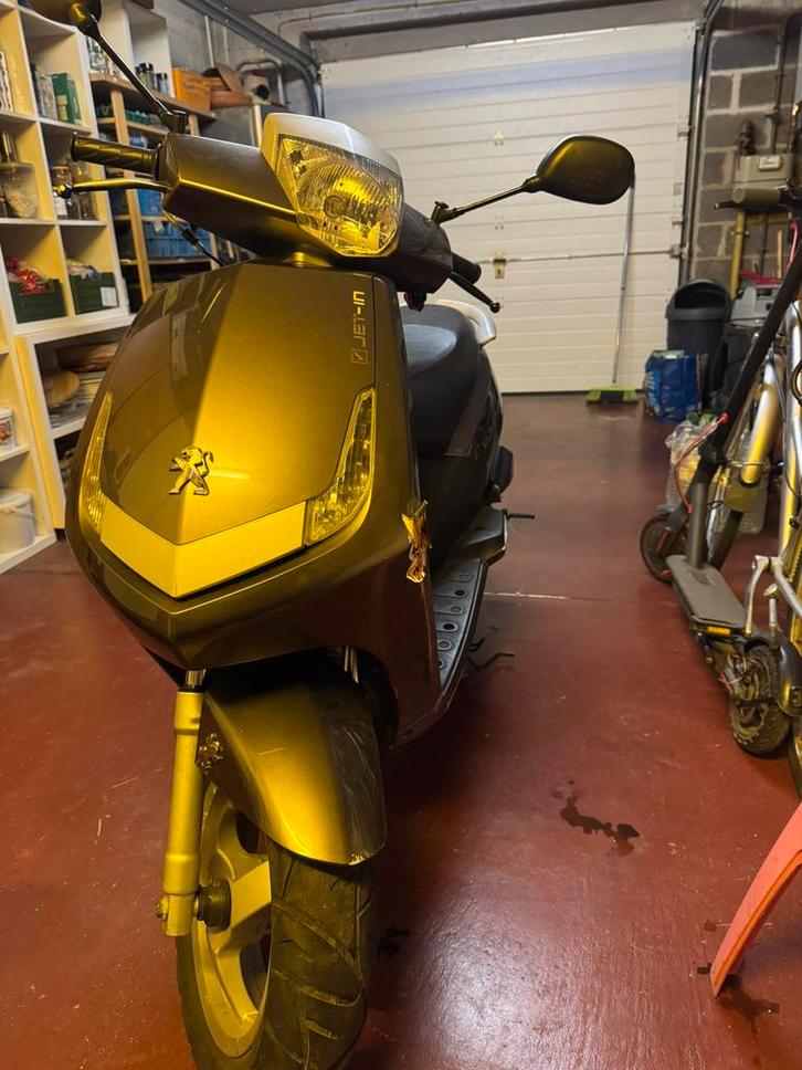Peugeot vivacity 4t, Fietsen en Brommers, Scooters | Overige merken, Gebruikt, Klasse A (25 km/u), Benzine, Ophalen