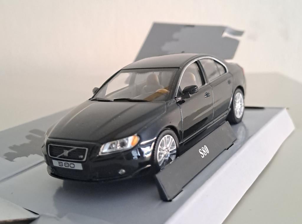 Volvo s80 v8, Hobby en Vrije tijd, Modelauto's | 1:43, Nieuw, Auto, Overige merken, Ophalen of Verzenden