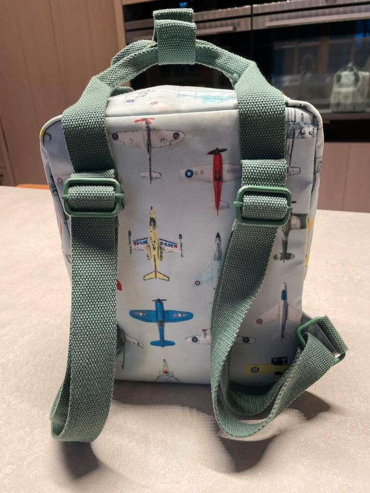 Studio Ditte boekentas rugzak kleuter vliegtuig handig, Handtassen en Accessoires, Tassen | Schooltassen, Zo goed als nieuw, Ophalen of Verzenden