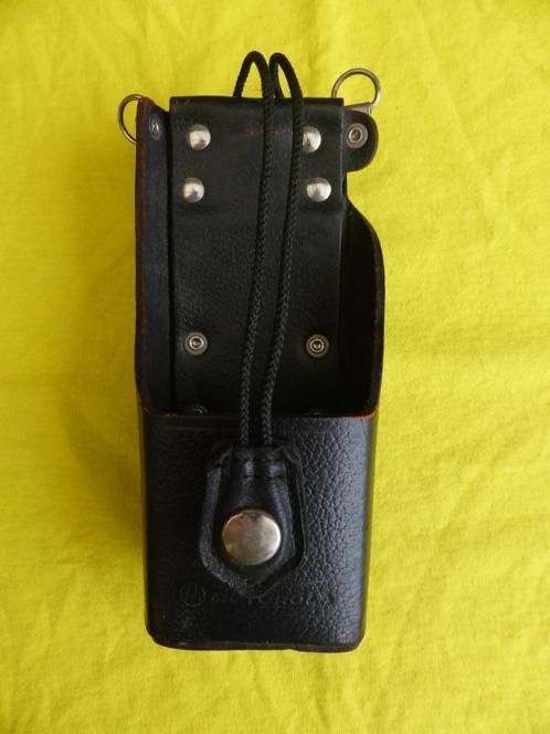 Draagtas voor radiopost Rijkswacht., Verzamelen, Militaria | Algemeen, Rijkswacht, Kist of Geocache, Verzenden