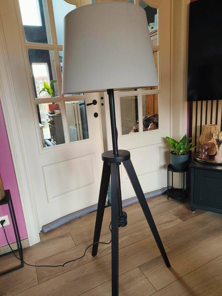 Staande lamp Ikea, Huis en Inrichting, Lampen | Vloerlampen, Ophalen