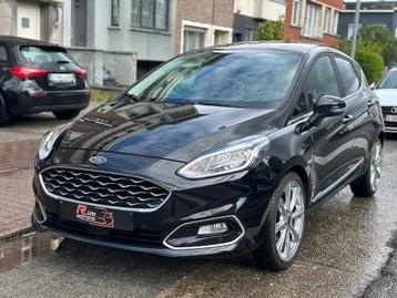 Ford Fiesta Benzine - Vignale - Pano Dak - Camera - Full opt