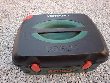 Schuurmachine bosch met stofzuiger beschikbaar voor biedingen