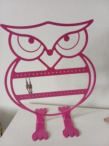 Juwelenboom voor oorringen beschikbaar voor biedingen