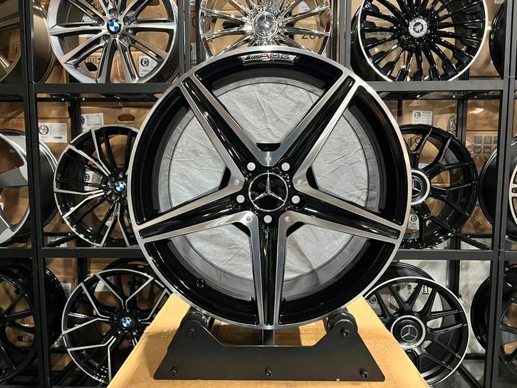 18'' Mercedes AMG Look velgen A B C E S CLA GLC VitoV-Klasse, Auto-onderdelen, Banden en Velgen, Velg(en), 18 inch, Nieuw, Ophalen of Verzenden