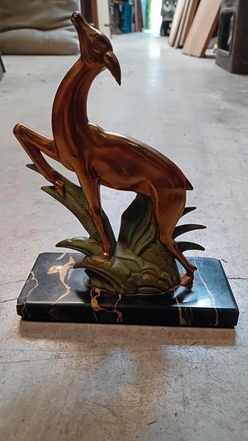 Art deco gold brass deer beschikbaar voor biedingen
