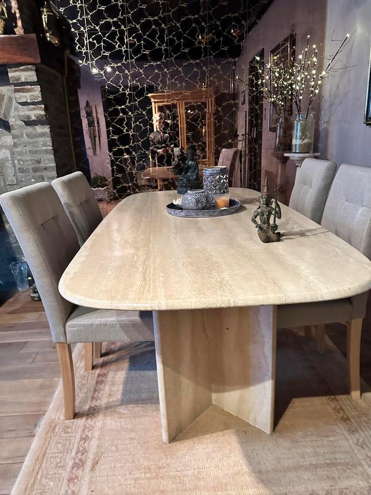 travertin (marbre) table a manger +table basse assortie, Maison & Meubles, Salles à manger complètes, Utilisé, Enlèvement