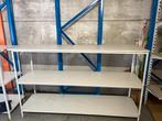 Stevig rekken in smeetijzer - 2 stuks beschikbaar (25€/rek), Zakelijke goederen, Ophalen