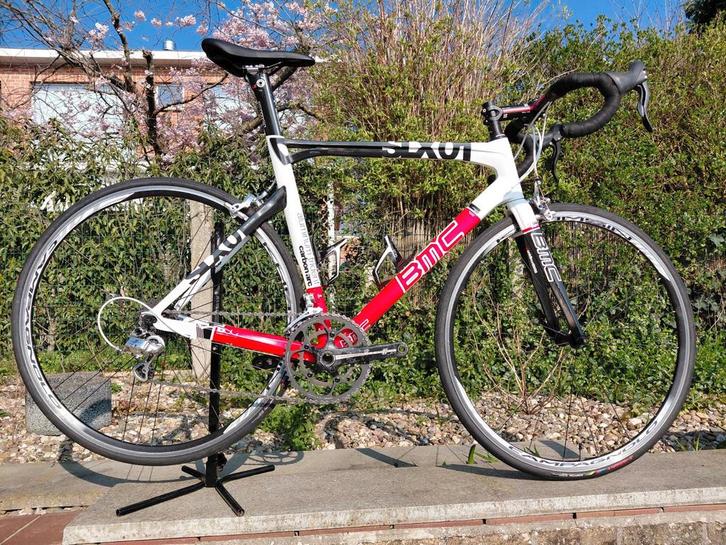 Vélo de route léger BMC., Vélos & Vélomoteurs, Vélos | Vélos de course, Plus de 20 vitesses, 28 pouces, 53 à 57 cm, Enlèvement