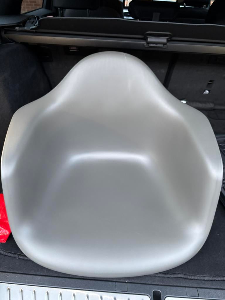 Vitra RAR zitschaal, Enlèvement, Utilisé