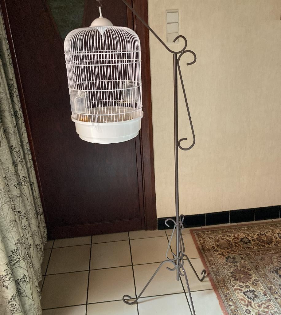 vogelkooi op voet, Ophalen, Zo goed als nieuw, Metaal, Vogelkooi