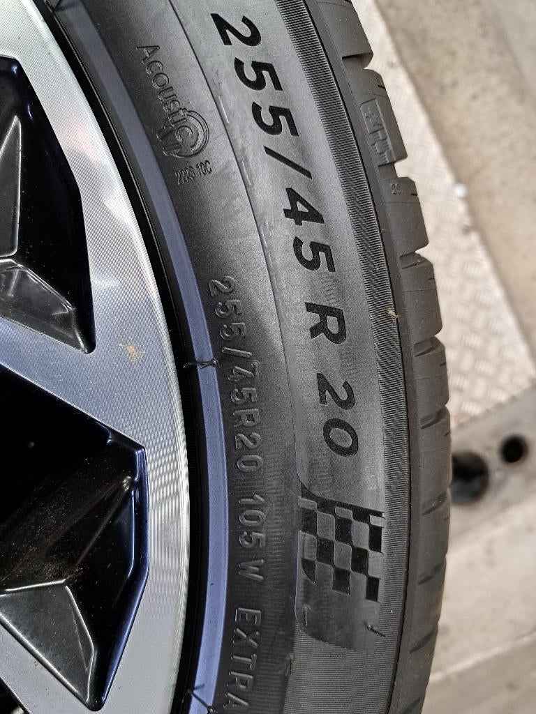 band Michelin 255/45R20 105W, Ophalen, 255 mm, Banden en Velgen, Nieuw